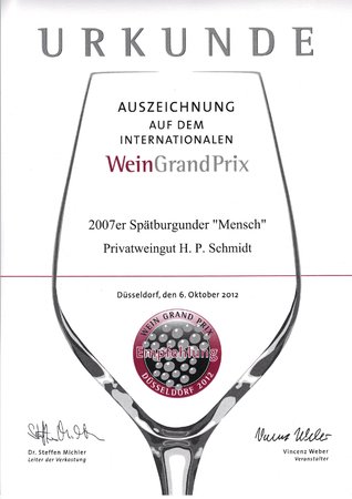 Wein_urkunde_mensch,Medium.JPG